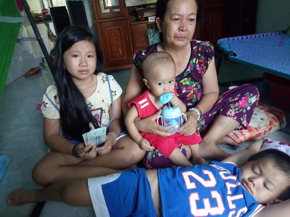 Ung thư đã cướp đi lần lượt 1 chồng 3 con của cuộc đời cô Huỳnh Thị Xuân